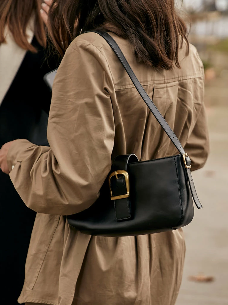 Rylan Soft Baguette Bag 7 Rylan Soft Baguette Bag - Image 6