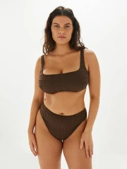 Form And Fold The Crop Top 13 Form And Fold The Crop Top -UNDONE shop The Undone Form and Fold The Crop The 90s Rise Espresso 0159aecc 9a51 4358 981f 71b8a2ae848f 1024x1024