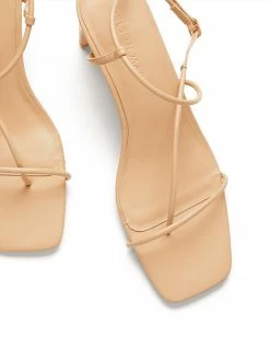 Nelson Made Juliette Midi 13 Nelson Made Juliette Midi -UNDONE shop The Undone Nelson Made Juliette Midi Dune 3 Low 1024x1024