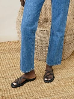 A.Emery Avery Sandal 8 A.Emery Avery Sandal -UNDONE shop TheUNDONE A.Emery AverySandal Black 1024x1024 1