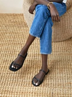 A.Emery Lome Sandal 9 A.Emery Lome Sandal -UNDONE shop TheUNDONE A.Emery LomeSandal Black2 1024x1024