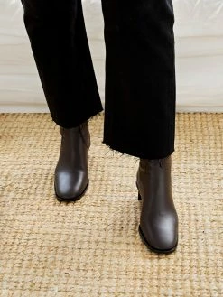 A.Emery Soma Boot 11 A.Emery Soma Boot -UNDONE shop TheUNDONE A.Emery SomaBoot Brunette F 1024x1024