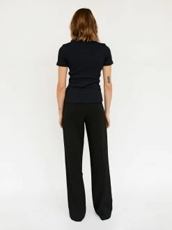 Arnsdorf Organic Fitted Rib Tee 9 Arnsdorf Organic Fitted Rib Tee -UNDONE shop TheUNDONE Arnsdrof OrganicFittedRibTee Midnight FB 1024x1024