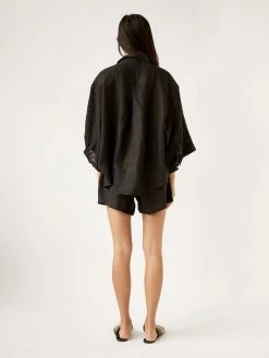 Deiji Studios The 03 Linen Loungewear Set Short 15 Deiji Studios The 03 Linen Loungewear Set Short -UNDONE shop TheUNDONE DeijiStudios 03linenloungewearset deepblack FB2 1024x1024