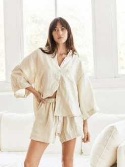 Deiji Studios The 03 Linen Loungewear Set Short 11 Deiji Studios The 03 Linen Loungewear Set Short -UNDONE shop TheUNDONE DeijiStudios LoungewearSetShort Oatmeal E 1024x1024