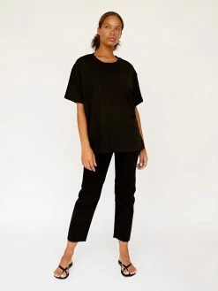 Deiji Studios The Leisure Tee -UNDONE shop TheUNDONE DeijiStudios TheLeisureTee Black FF2 1024x1024