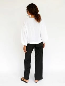 Dominique Healy Bella Blouse 13 Dominique Healy Bella Blouse -UNDONE shop TheUNDONE DominiqueHealu BellaBlouse White FB 1024x1024 1