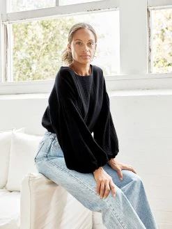 Dominique Healy Bella Blouse 28 Dominique Healy Bella Blouse -UNDONE shop TheUNDONE DominiqueHealy BellaBlouse Black E 1024x1024 1