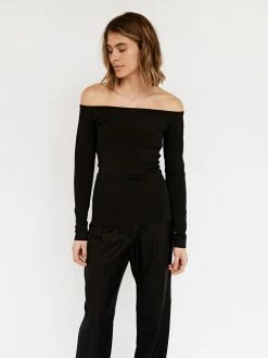 ESSE Studios Off Shoulder Knit Top 13 ESSE Studios Off Shoulder Knit Top -UNDONE shop TheUNDONE Esse OffShoulderKnitTop Black C 1024x1024
