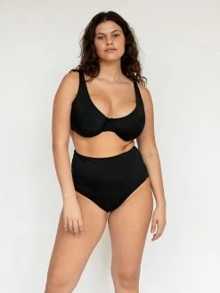 Form And Fold The Rise Bottom -UNDONE shop TheUNDONE FormandFold TheLineTop TheRiseBottom Black FF 345c12c5 19b3 4e11 8500 6c83292fdacf 1024x1024