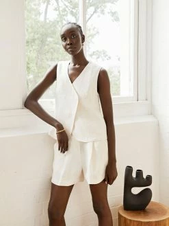 Marle Marion Short 19 Marle Marion Short -UNDONE shop TheUNDONE Marle PercyWaistcoat MarionShort Ivory E2 1024x1024