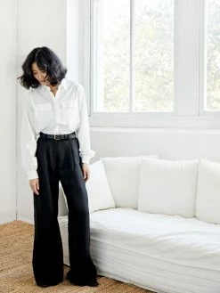 Matin Classic Double Pocket Shirt -UNDONE shop TheUNDONE Matin ClassicDoublePocketShirt White BondiBorn Komodo Trouser Black E2 0f71c959 c1d1 42e1 b14b 5402e1251a62 1024x1024