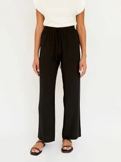 Matteau Drawstring Trouser -UNDONE shop TheUNDONE Matteau DwarstringTrouser Black C 1024x1024