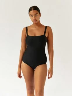 Matteau Square Maillot 10 Matteau Square Maillot -UNDONE shop TheUNDONE Matteau SquareMaillotonepieceswimsuit black FF 1024x1024