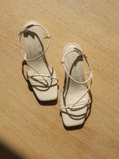 Nelson Made Juliette Midi 10 Nelson Made Juliette Midi -UNDONE shop TheUNDONE NelsonMade Juliette Midi Heel Crema E 1024x1024