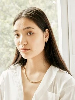 Rylan Boston Link Necklace -UNDONE shop TheUNDONE Rylan BostonLinkNecklace RibbedHuggie FF 1024x1024