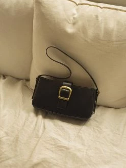 Rylan Soft Baguette Bag 18 Rylan Soft Baguette Bag -UNDONE shop TheUNDONE Rylan Soft Baguette Bag Black E 1024x1024 3