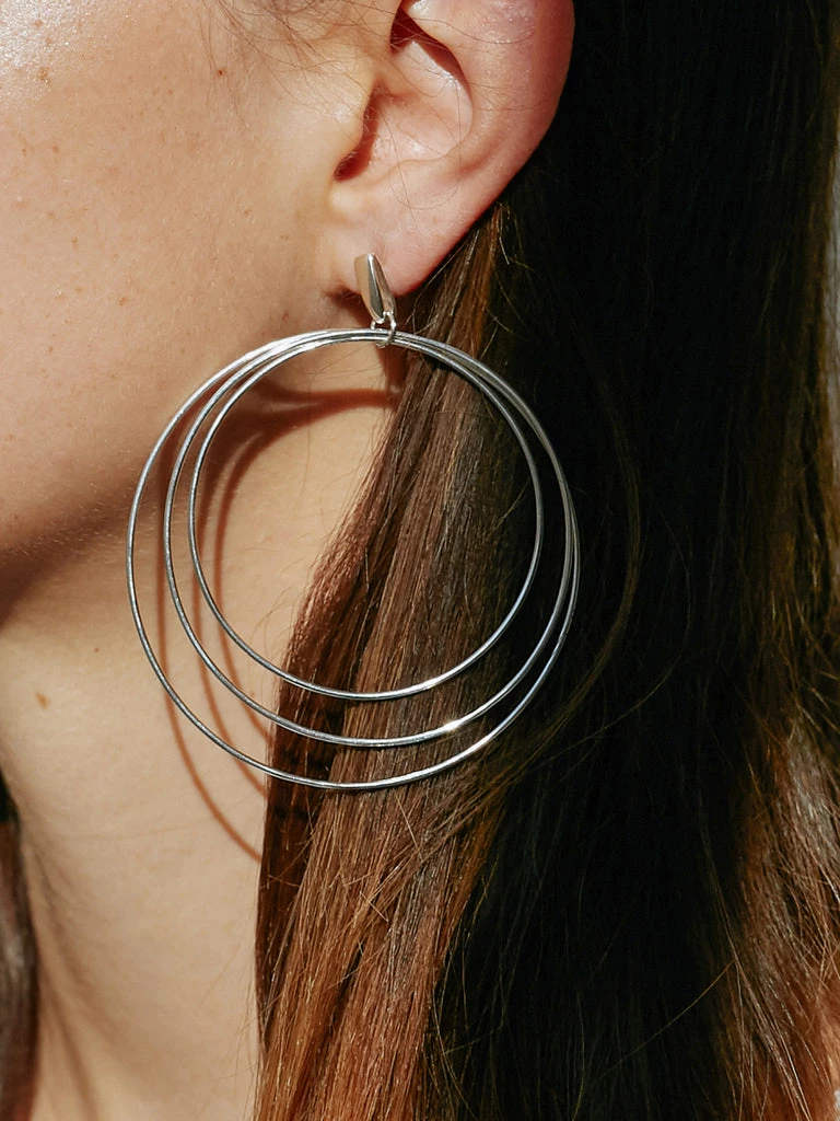 Natasha Schweitzer Christy Hoops 4 Natasha Schweitzer Christy Hoops - Image 2