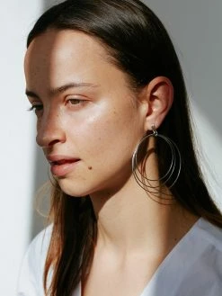 Natasha Schweitzer Christy Hoops 7 Natasha Schweitzer Christy Hoops -UNDONE shop The UNDONE Natasha Schweitzer Christy Hoops Silver 1024x1024