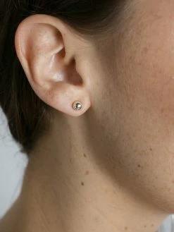 Natasha Schweitzer Overture Earrings -UNDONE shop The UNDONE SS16131708 Natasha Schweitzer Overture earring silver stud 1024x1024